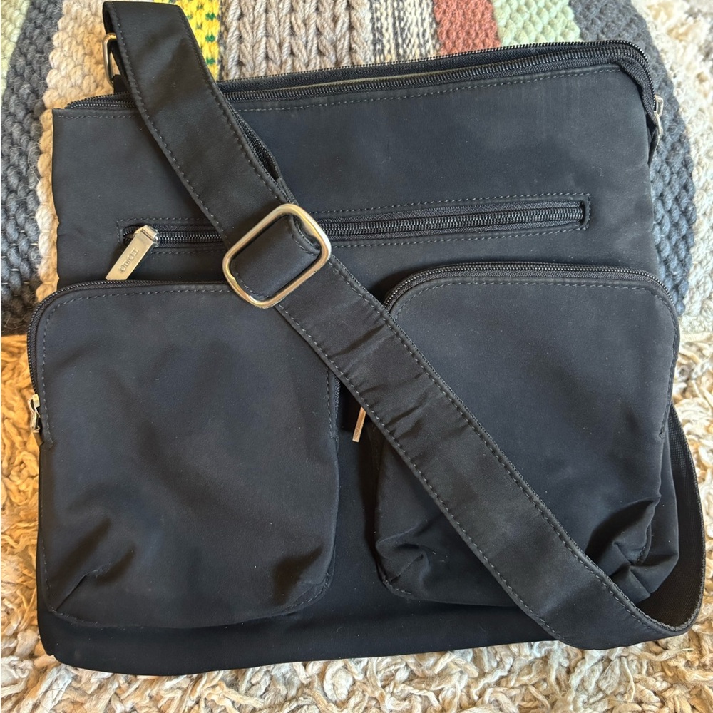 HOBO Black Crossbody Bag with Dual Front Pockets